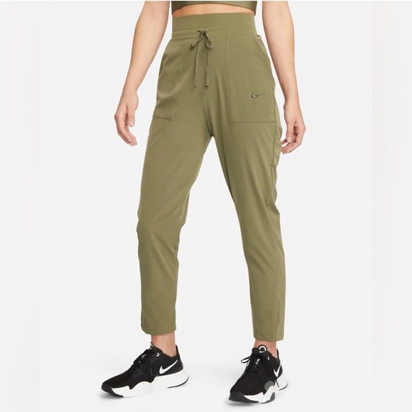 Nike Dri fit Bliss Luxe Training Pants CU4611-222 Women’s Size M Medium Green - Picture 2 of 12